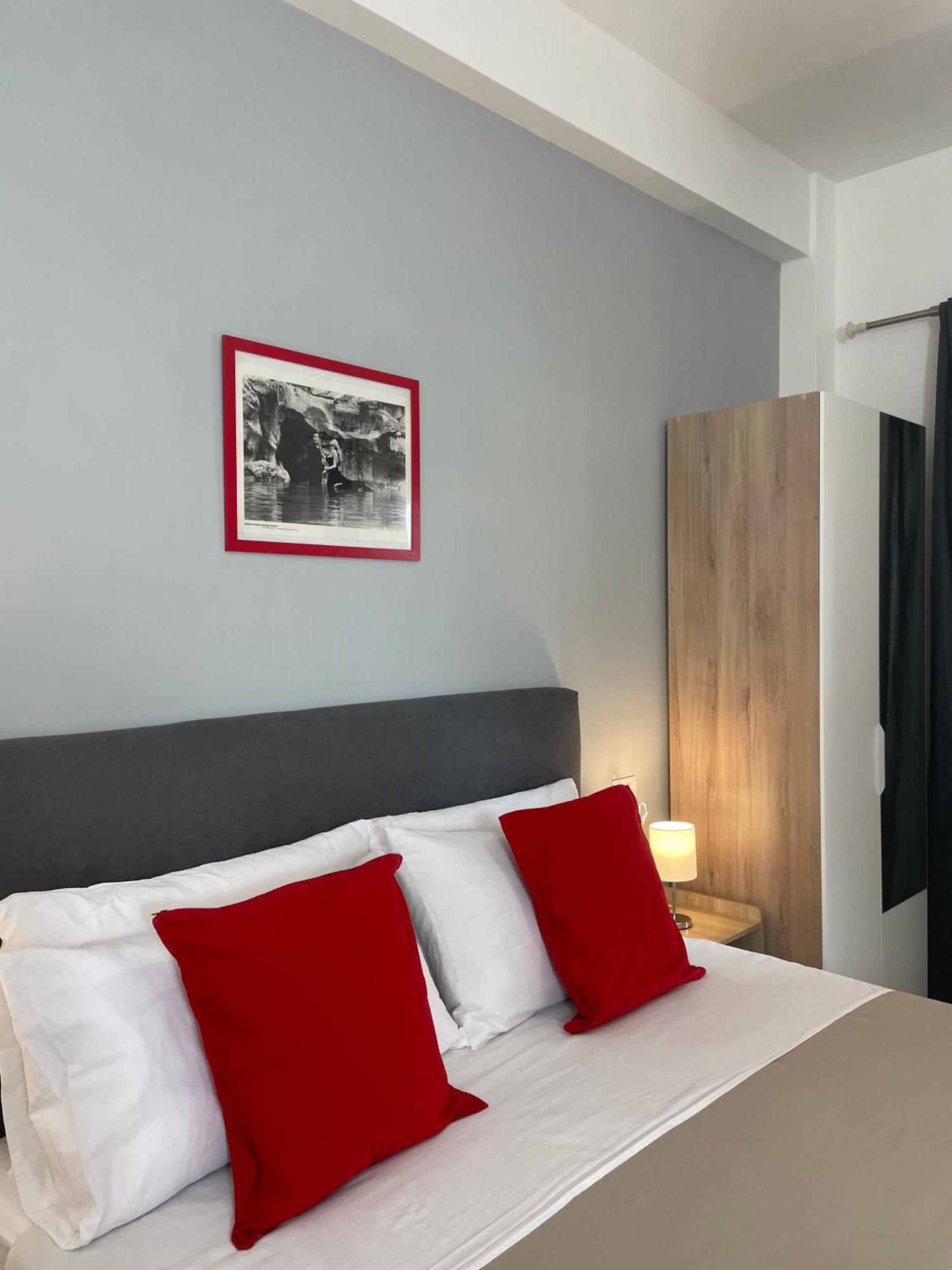Trastevere Station Sweet Rest Рим Экстерьер фото