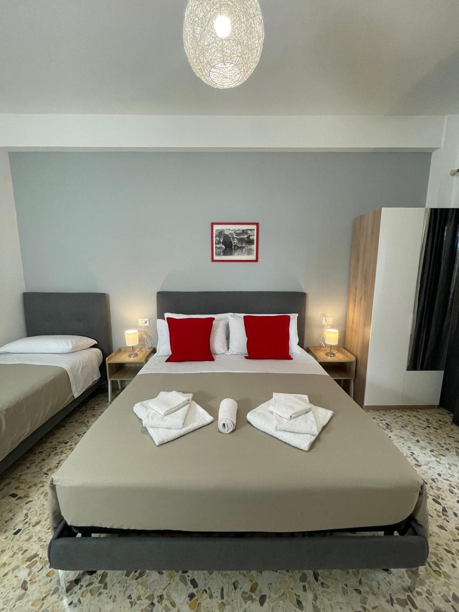 Trastevere Station Sweet Rest Рим Экстерьер фото